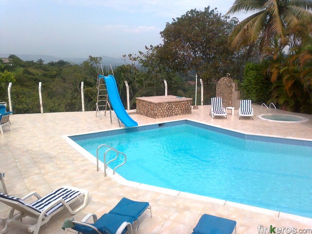 Melgar Vía Carmen Linda - Finca en Agua de Dios, Cundinamarca